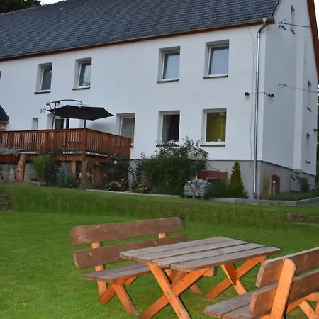 Dom Gościnny Grzęda Komarno