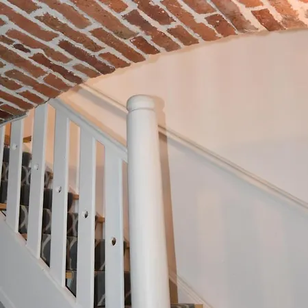 Dom Gościnny Grzęda Kwatera prywatna Komarno